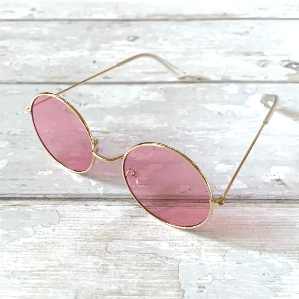 Women’s Pink Tinted Retro Round Gold Frame Sunglasses Brandy Melville Glasses - Picture 3 of 3